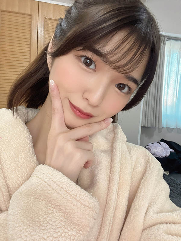 图片[3]-JK制服甜心《仓本蓳》最新作品推荐封面及剧情图片介绍-星玉馆