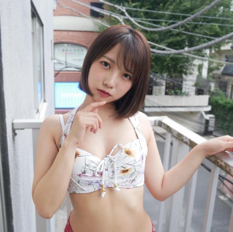 图片[2]-152CM女神《户田真琴》精选作品推荐封面及剧情图片介绍-星玉馆