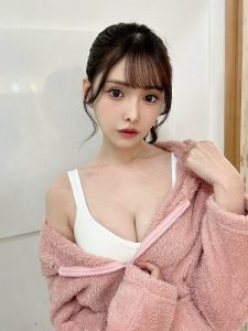新ありな（新有菜）最新作品MIDV-751封面及剧情图片介绍-星玉馆