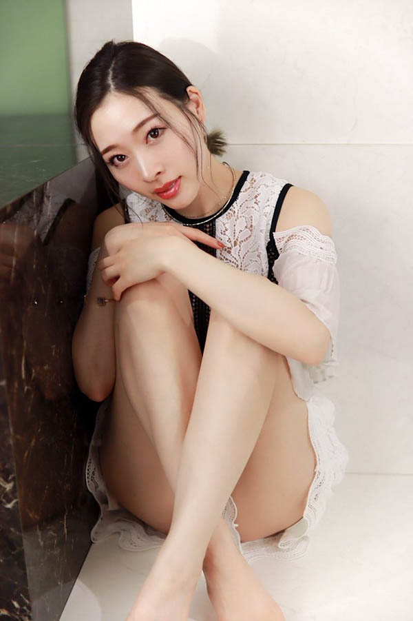 图片[5]-AV界身材教科书《本田岬》精选作品推荐封面及剧情图片介绍-星玉馆