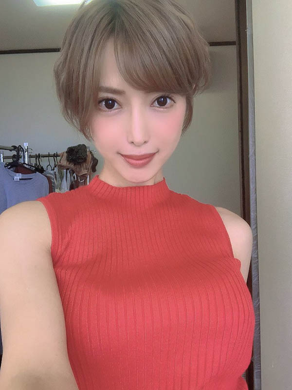 AV界劳模女神《君岛美绪》精选作品推荐封面及剧情图片介绍-星玉馆