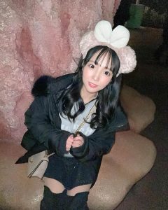 清纯系制服美少女《美咲音》精选作品推荐封面及图片剧情介绍-星玉馆