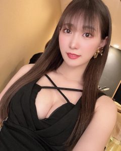 百年难遇《美谷朱里》精选作品推荐封面及剧情图片介绍-星玉馆