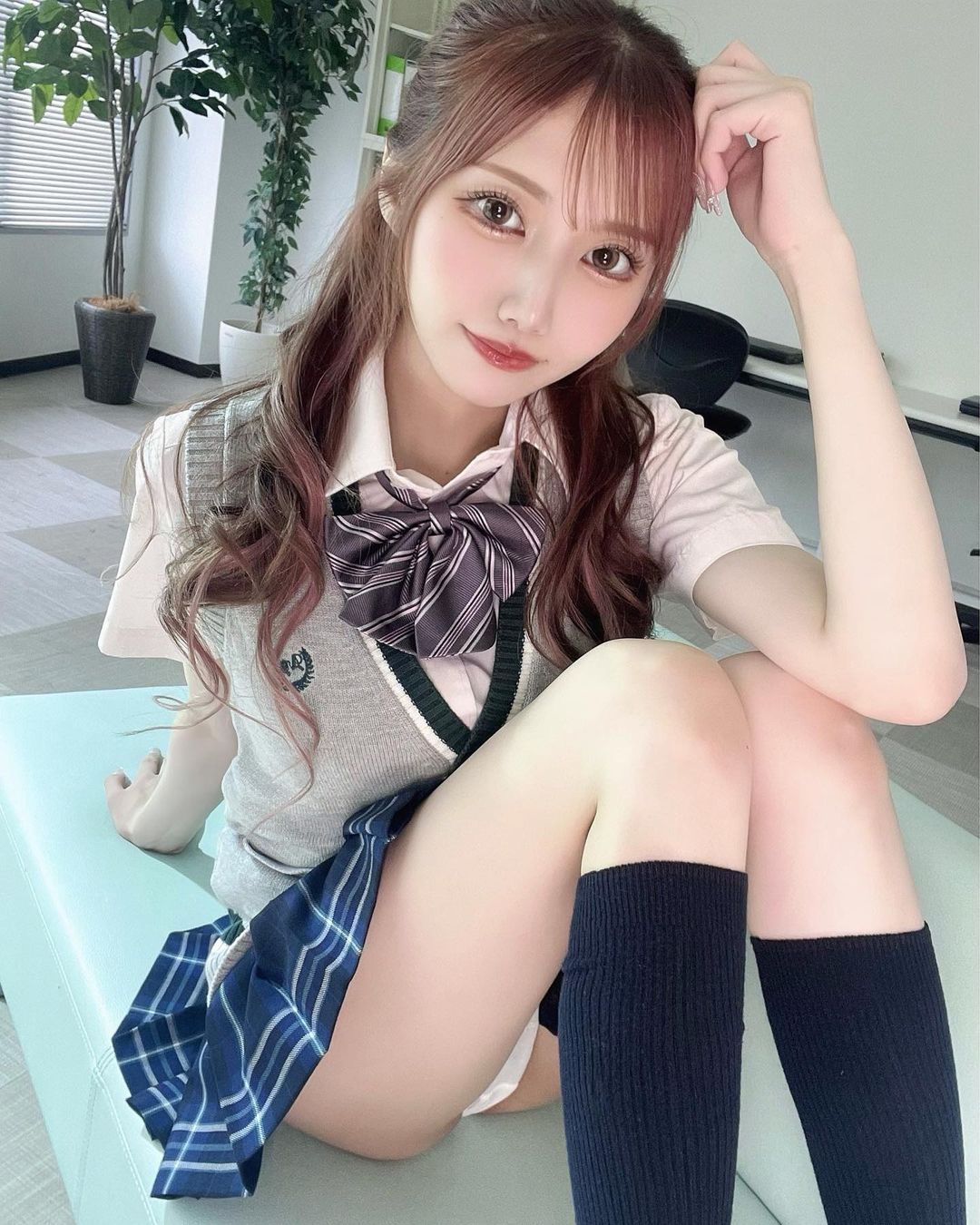 老牌女仆《斋藤亚美里》精选作品推荐封面及剧情图片介绍-星玉馆