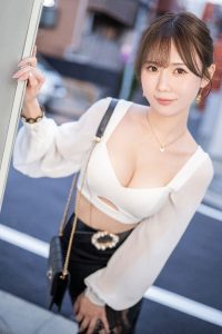 「miru」经典作品SONE-136封面及图片剧情介绍-星玉馆
