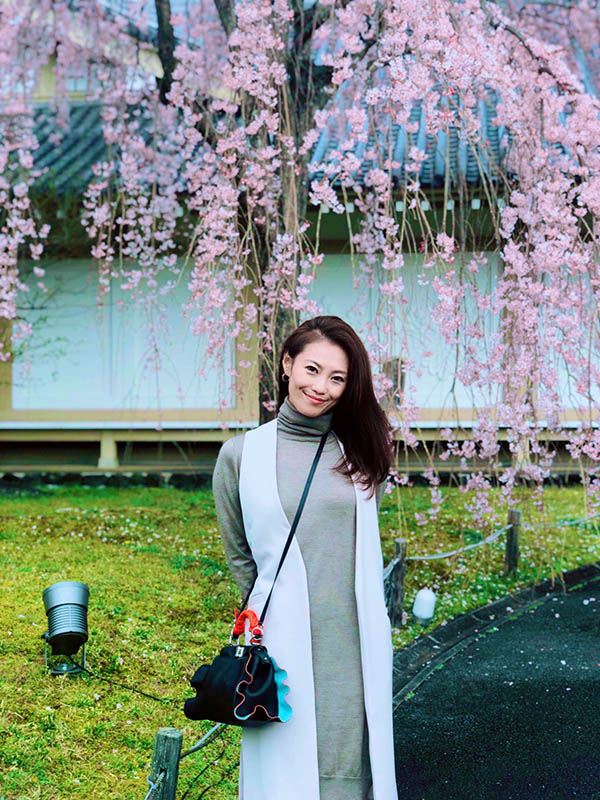 《多田有花》个人简历及代表作作品推荐介绍封面图片预览-星玉馆